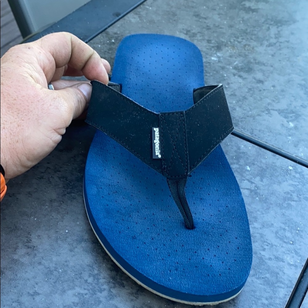 Patagonia flip flops